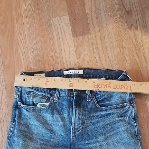 PacSun Jeans, Wash, 28x30 pre-owned - Picture 5 of 11